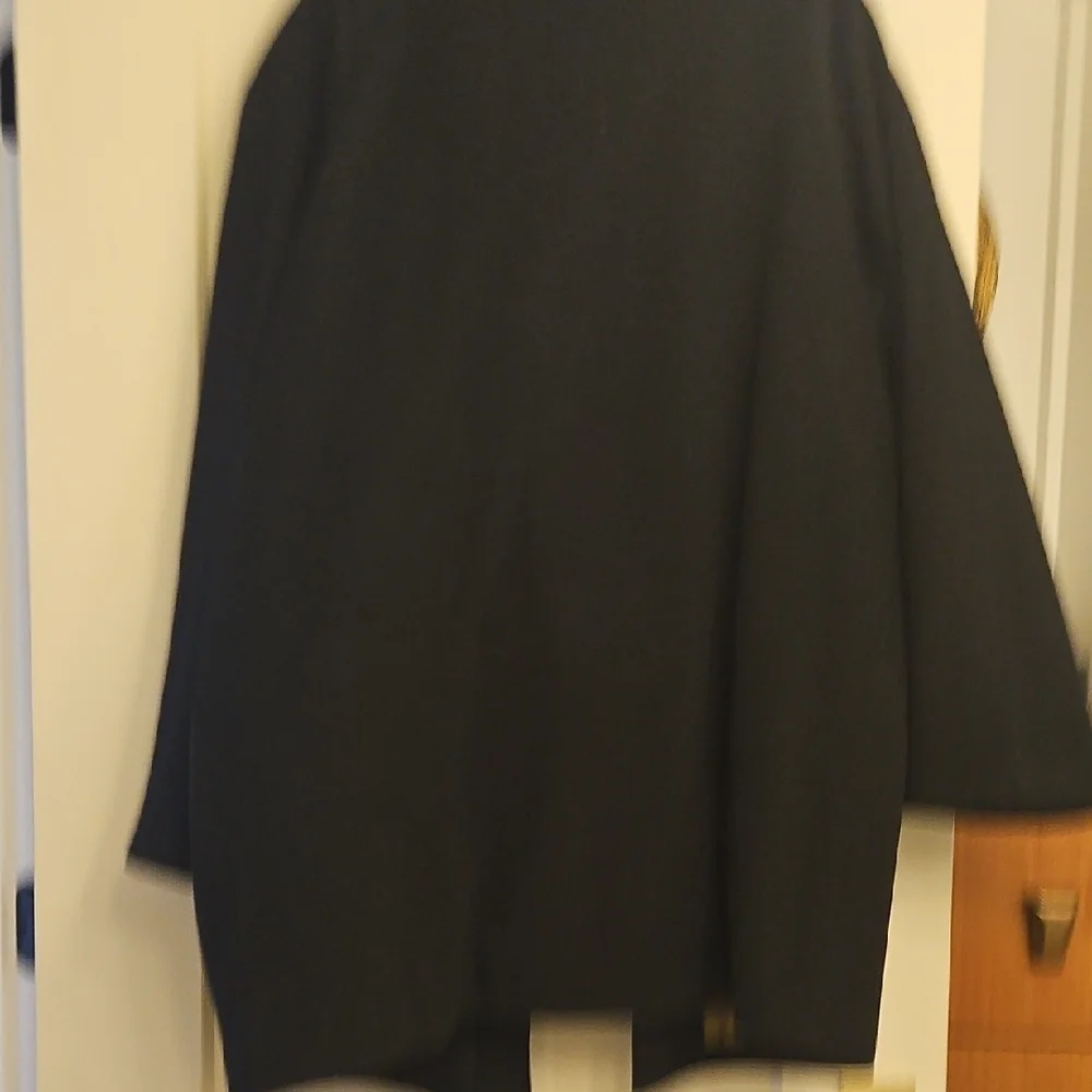 Elegant Men's Black Pea Coat
